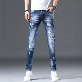 2022 висок клас бродерия скъсани дънки мъжки прилив марка корейска версия тенденция еластични тънки панталони молив ежедневни панталони