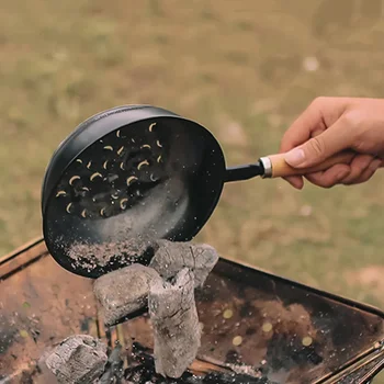Кухи дървени въглища Горящи мангали Мини железни пещи за изгаряне на въглища Преносим карбонов мангал Дървена дръжка Външни аксесоари